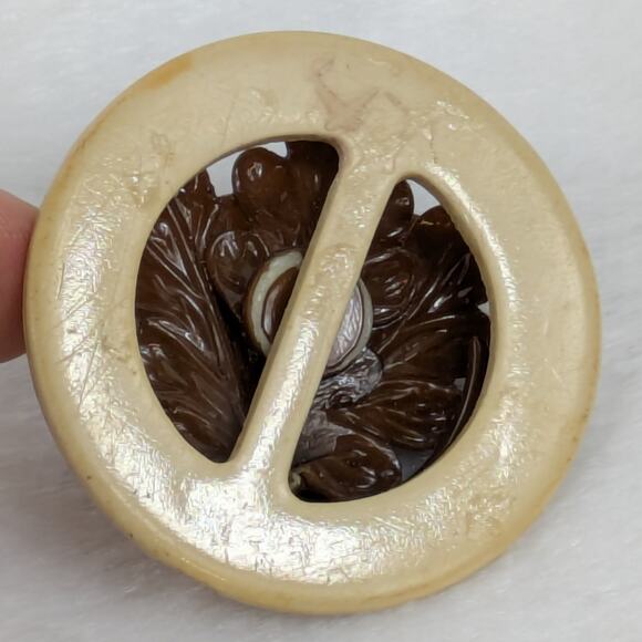Marion Weeber 1.625" Carved Acorn Celluloid Button Glued to Cream Buckle Base - Picture 6 of 7